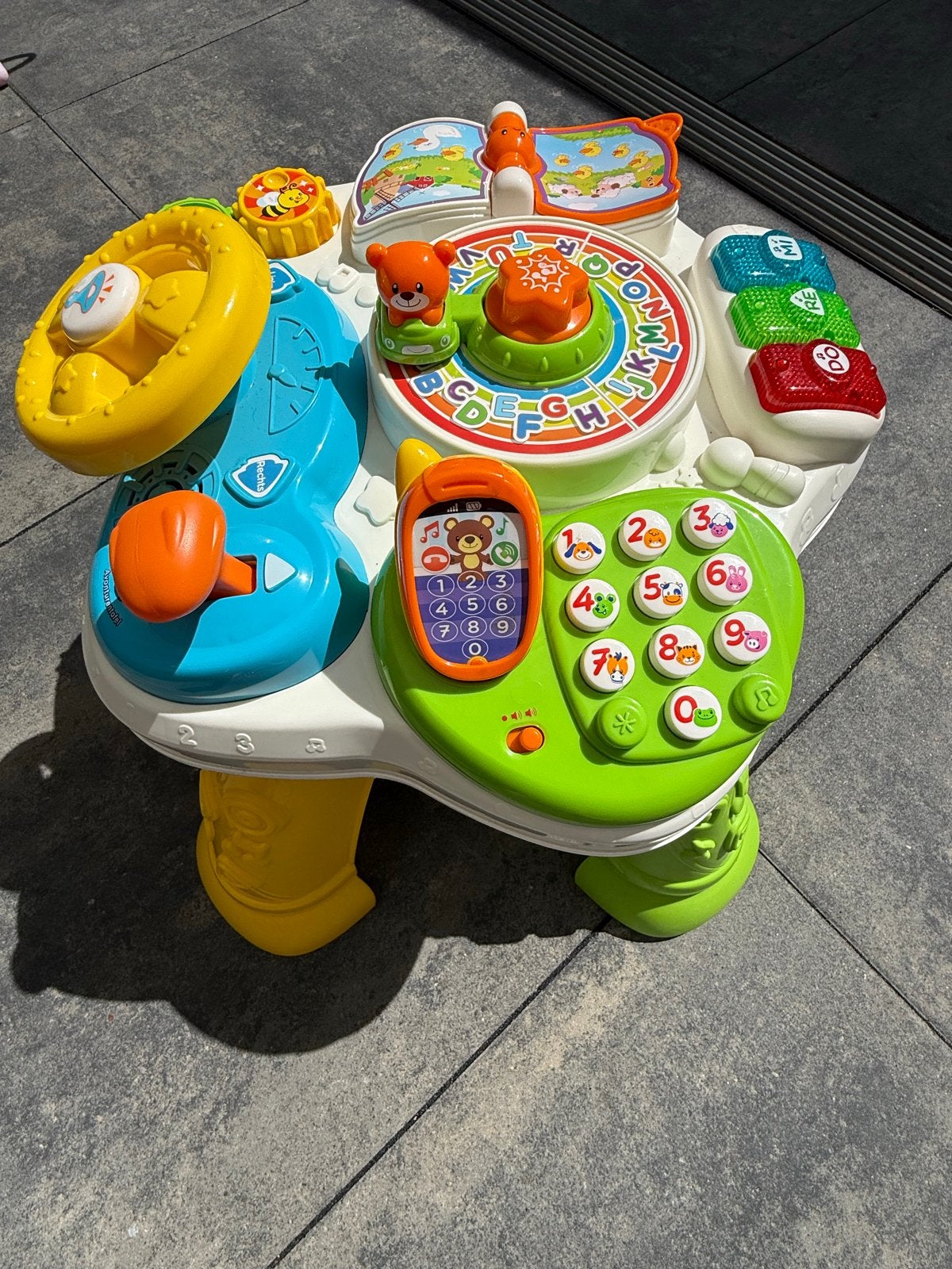 VTech Baby Speeltafel met Licht en Geluid, Ophalen, Zo goed als nieuw, Overige typen, Met licht