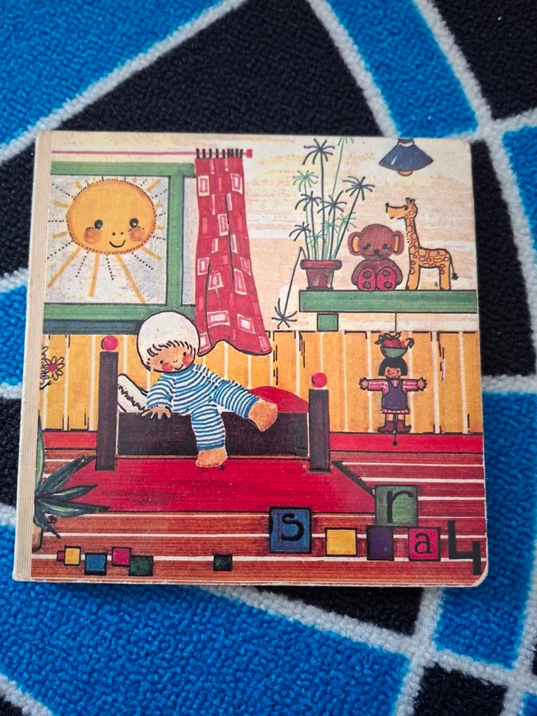 Botjes uit. - Vintage kinderboekje, Boeken, Ophalen of Verzenden, Gelezen, Fictie algemeen