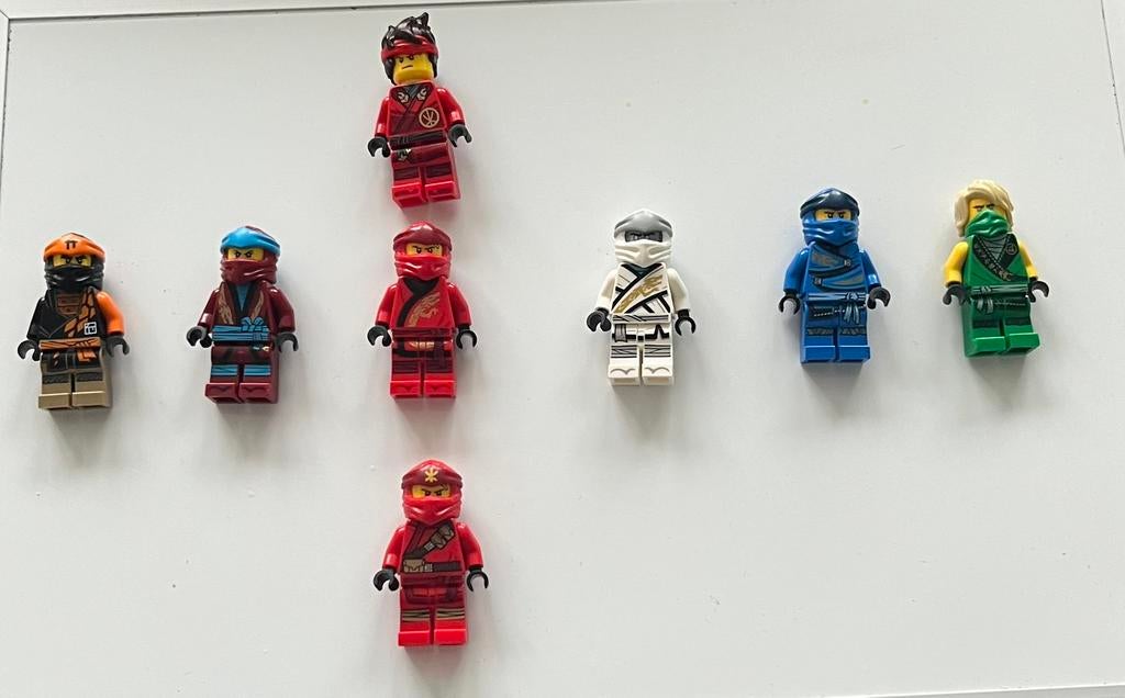 Lego ninjago minifiguur bundel, Ophalen of Verzenden, Zo goed als nieuw, Lego