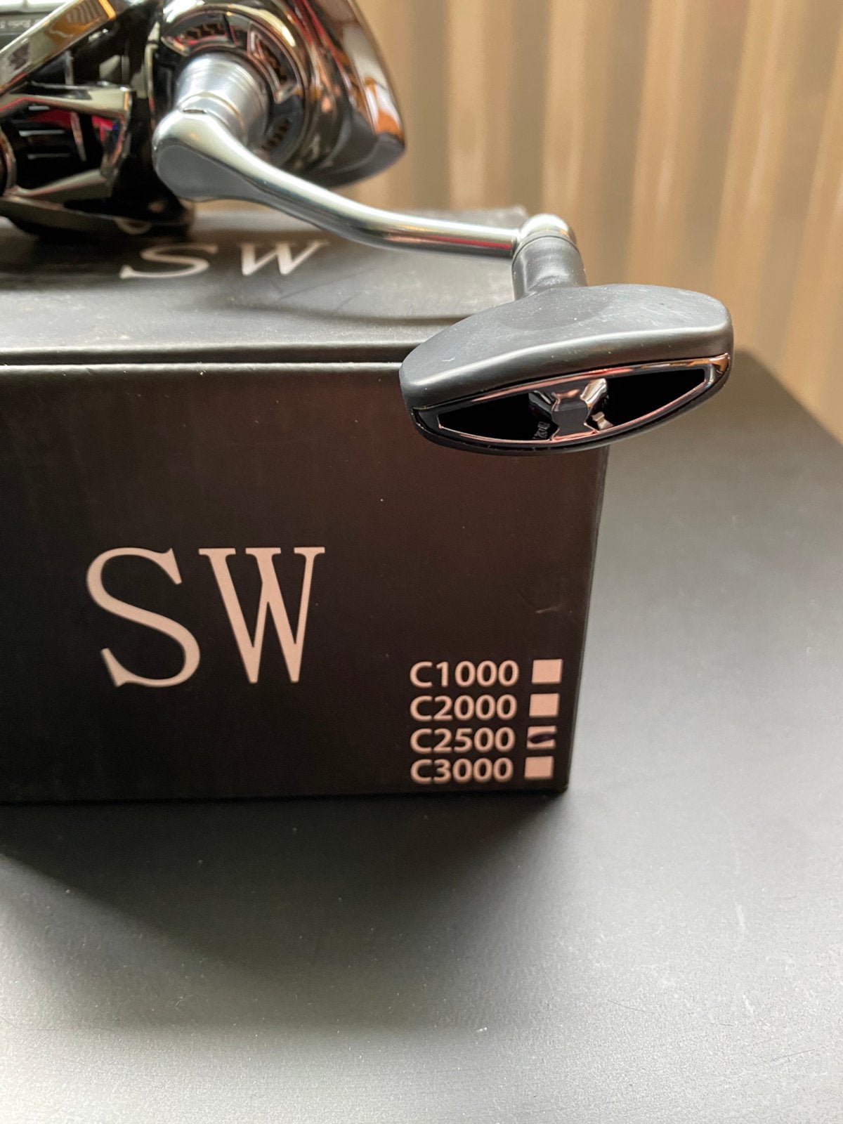 SW Salt Water C2500 molen 12+1 lager aluminium spoel, D, Molen, Nieuw, Ophalen of Verzenden