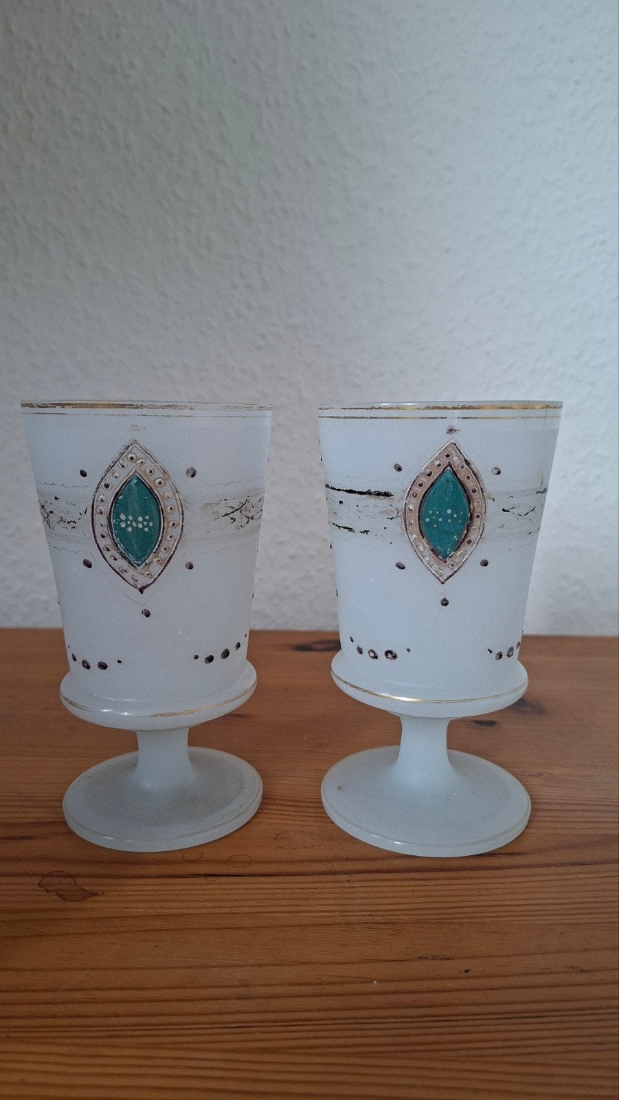 Antiek porselein servies, Ophalen