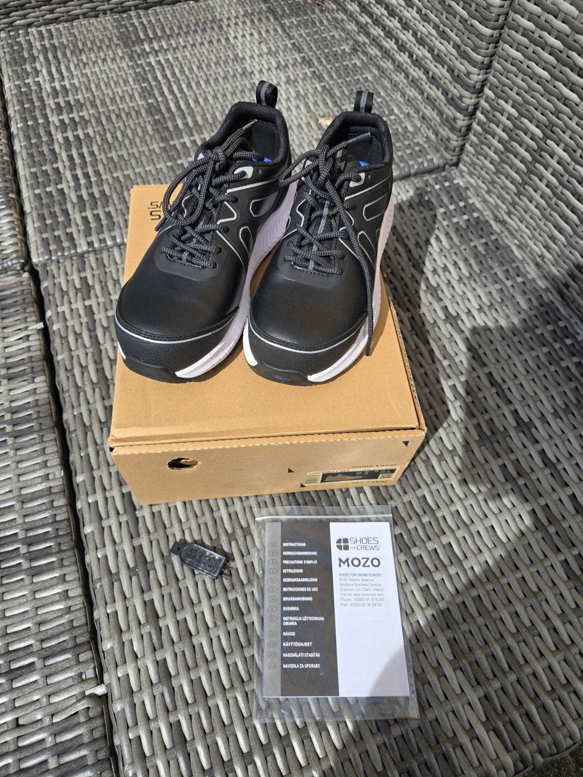 Unisex Veiligheidsschoenen met Stalen Neus Zwart Maat 38, Shoes for crews, Zwart, Nieuw, Ophalen of Verzenden