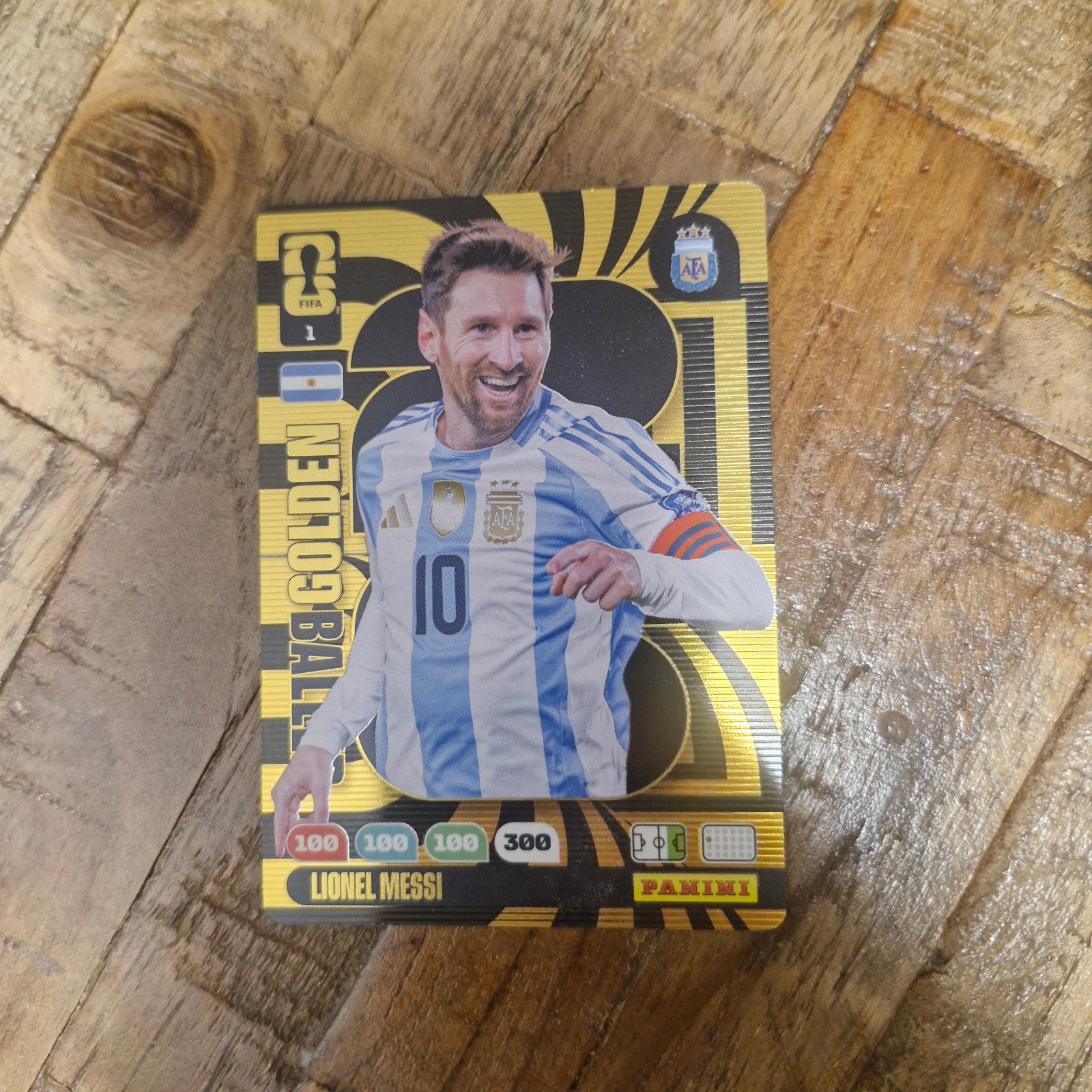 Panini FIFA Golden Ball Lionel Messi Voetbal Spelerskaart, Verzamelen, Sportartikelen en Voetbal, Ophalen of Verzenden, Zo goed als nieuw