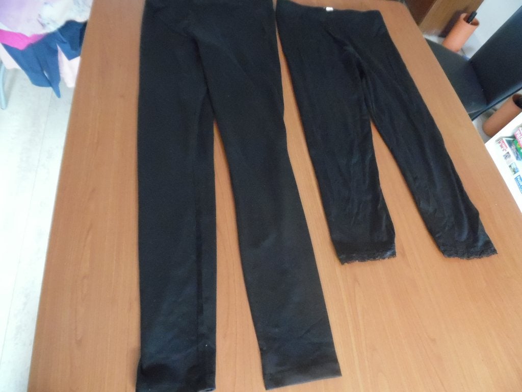 2 Zwarte nette leggings, 1 korte met kantrandje maat 152-158, Kinderen en Baby's, Kinderkleding | Maat 152, Overige typen, Meisje