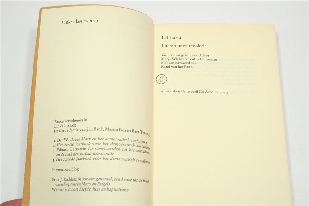 Literatuur en Revolutie — Trotski, Arbeiderspers 1982, Boeken, Ophalen of Verzenden, Gelezen