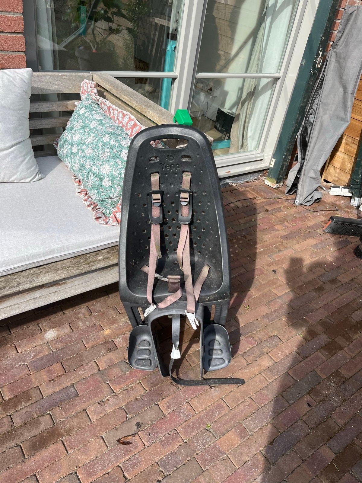 Yepp Fietsstoeltje Achterzitje Zwart, Fietsen en Brommers, Ophalen, Achterzitje, 22 t/m 36 kg, Gebruikt