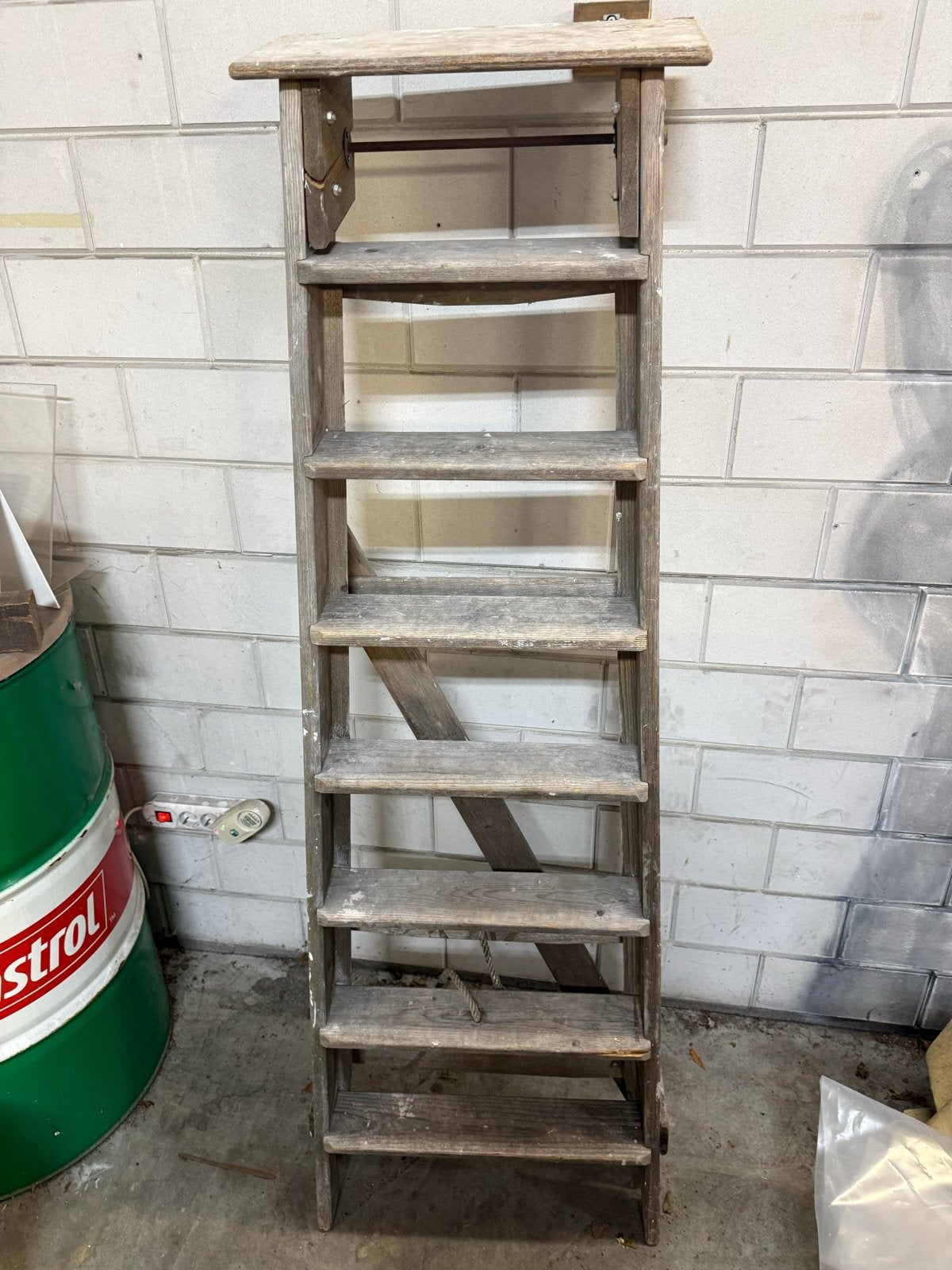 Oude houten schilderstrap - Vintage 167cm hoog, decoratie, Ophalen