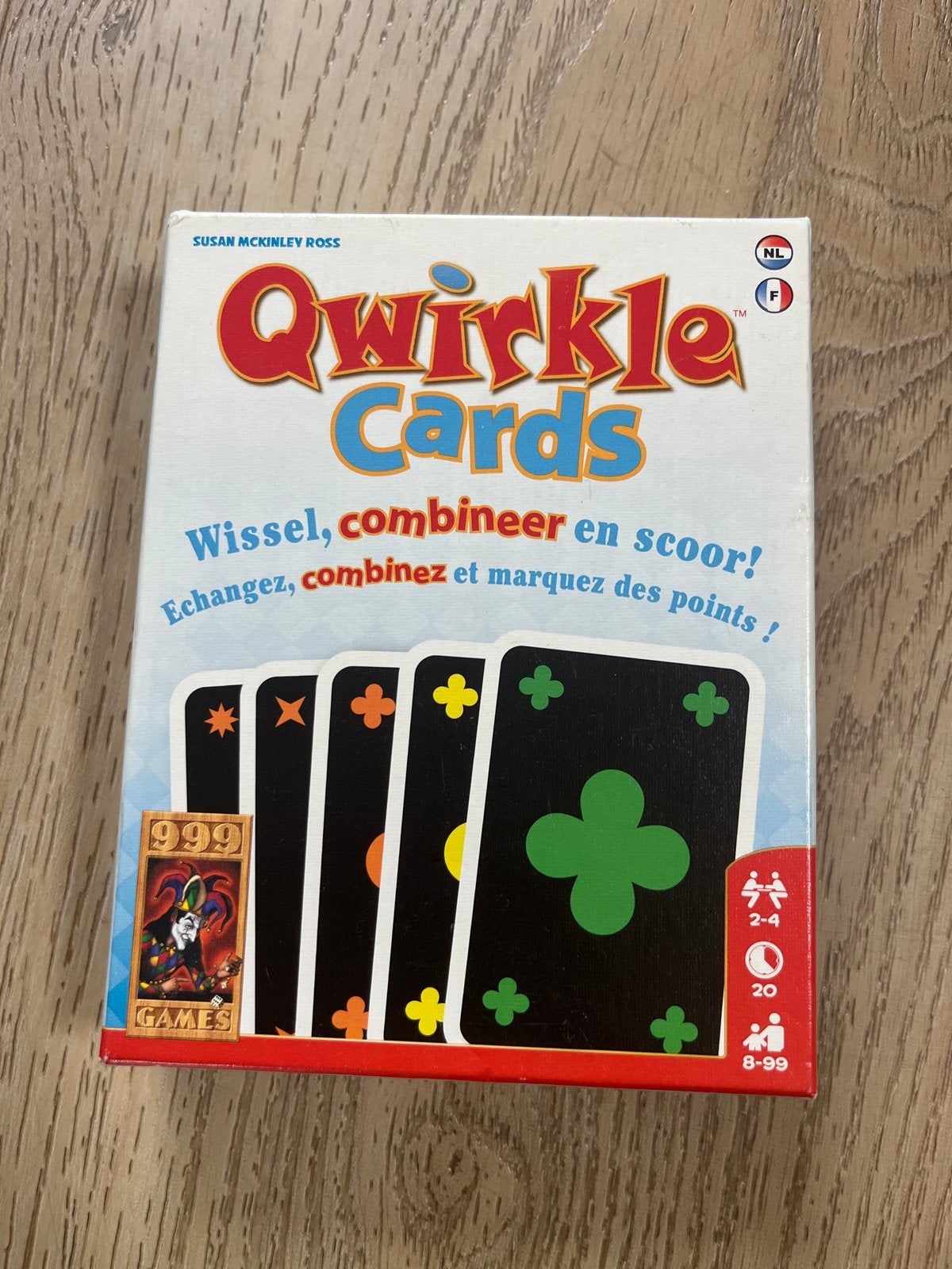Qwirkle Cards: Wissel, combineer en scoor!, Drie of vier spelers, Ophalen, Zo goed als nieuw