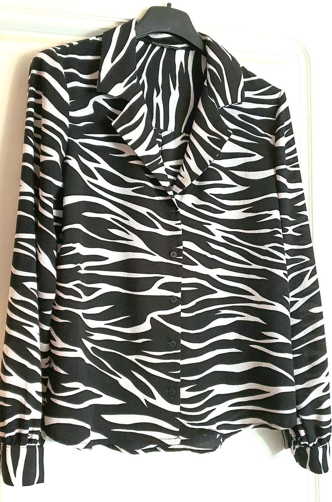 Leuke zebra blouse, maat 36, Kleding | Dames, Blouses en Tunieken, Ophalen of Verzenden, Zo goed als nieuw, Maat 36 (S), Zwart