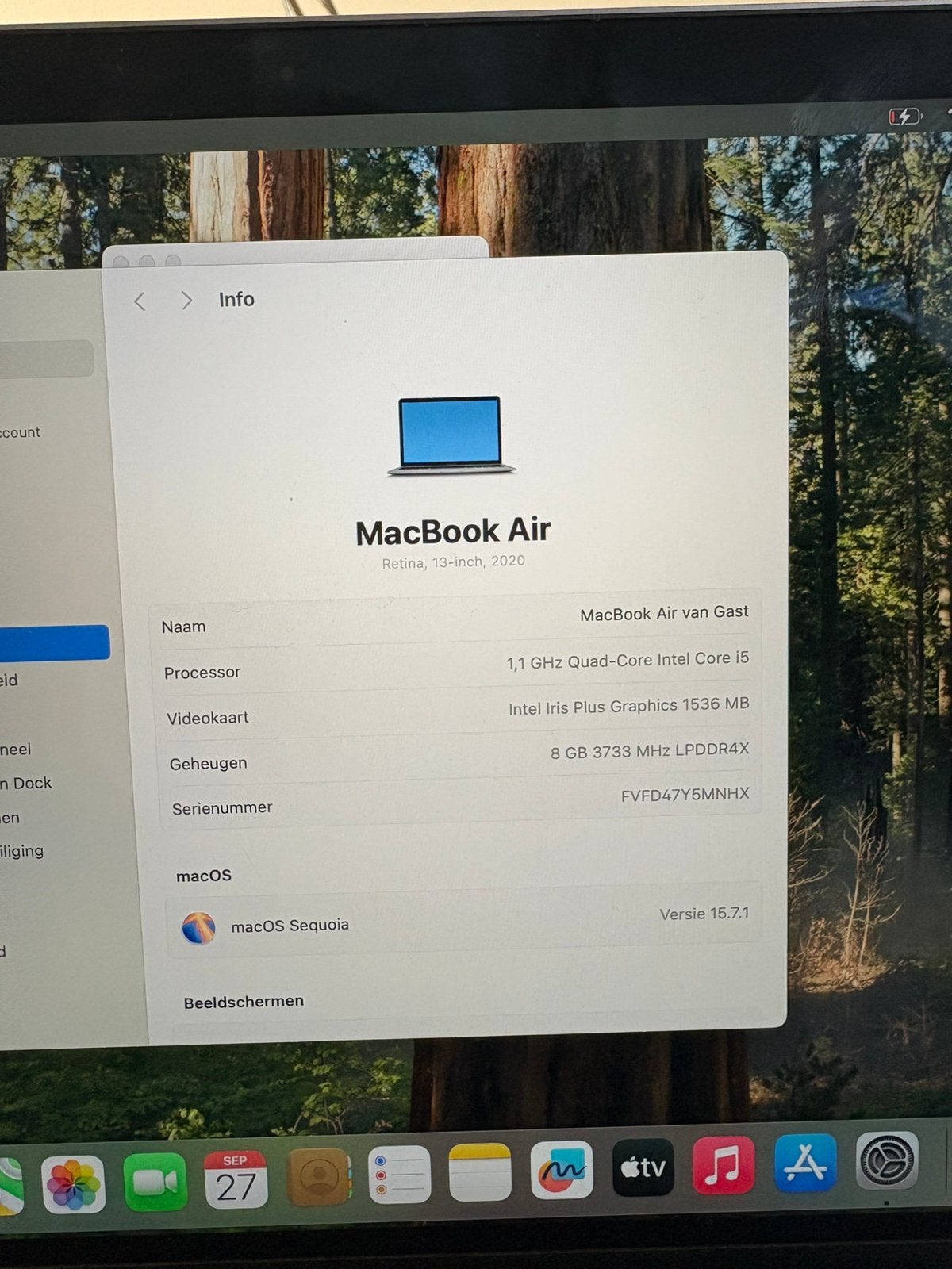 Foto 8 van MacBook Air 2020 13” Space Gray 1 van 2.