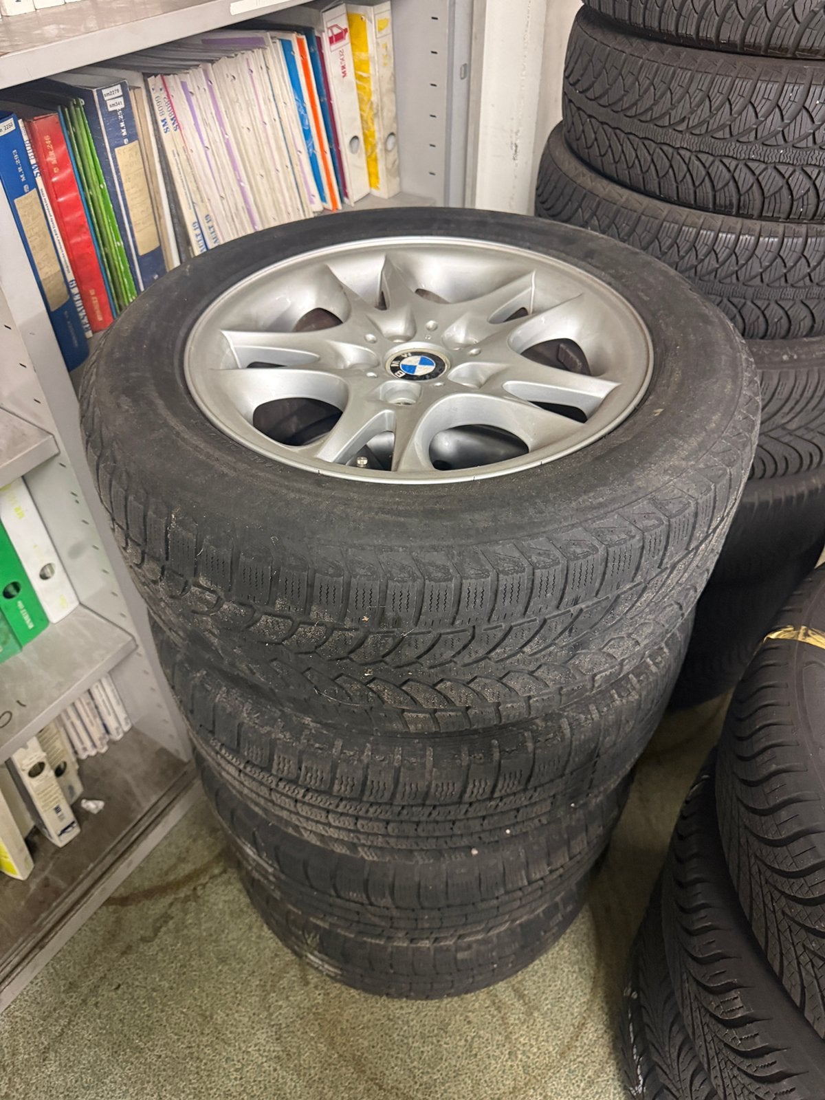 Bmw Styling 50 wielen (235/55R17), Ophalen, Gebruikt