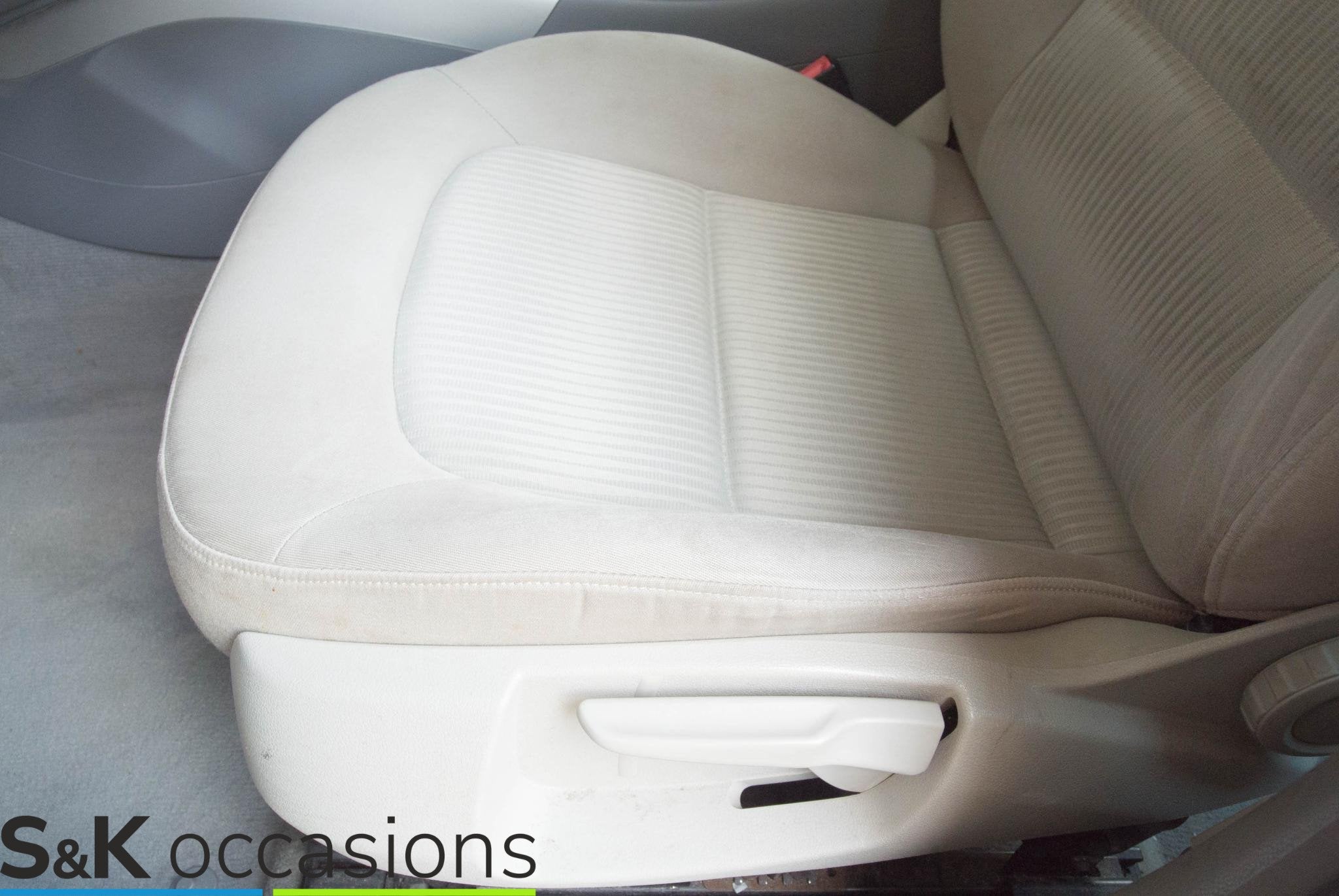 Foto 18 van Audi A4 Avant 2.0 TFSI quattro Pro Line Business