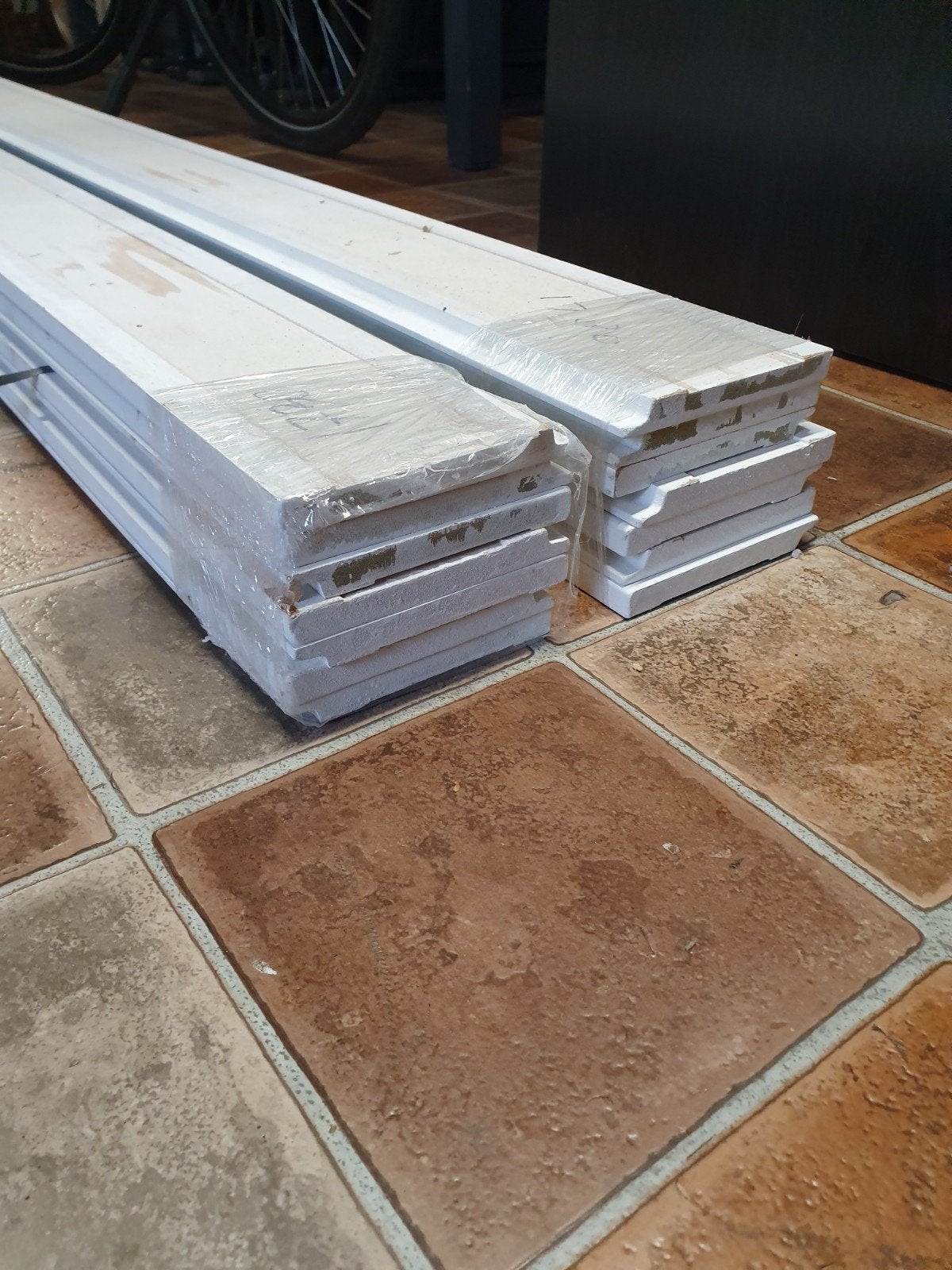MDF gladde plint 15mm x 140mm, Nieuw, Ophalen of Verzenden, Mdf, 200 tot 250 cm
