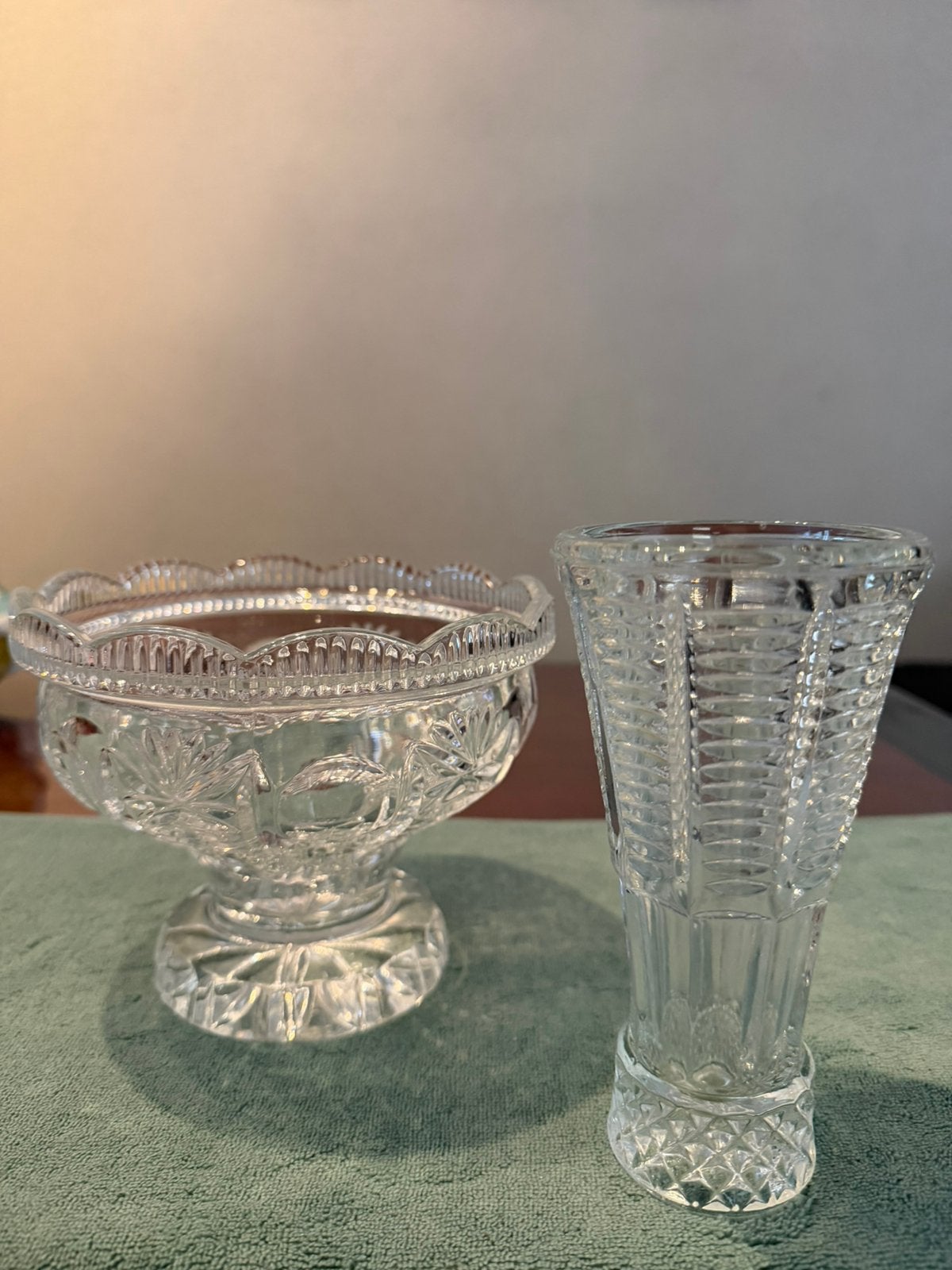 Vintage Kristallen schaal op voet en bijpassend vaasje, Ophalen of Verzenden