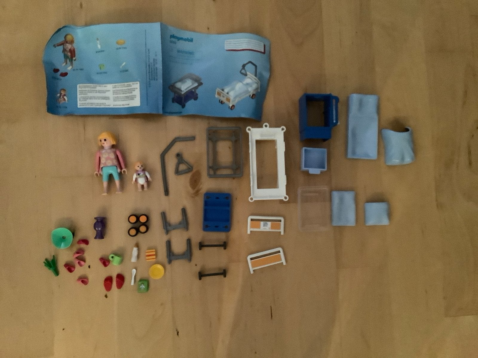 Playmobil City Life Babykamer met wieg en accessoires, Gebruikt, Complete set, Ophalen of Verzenden, City life
