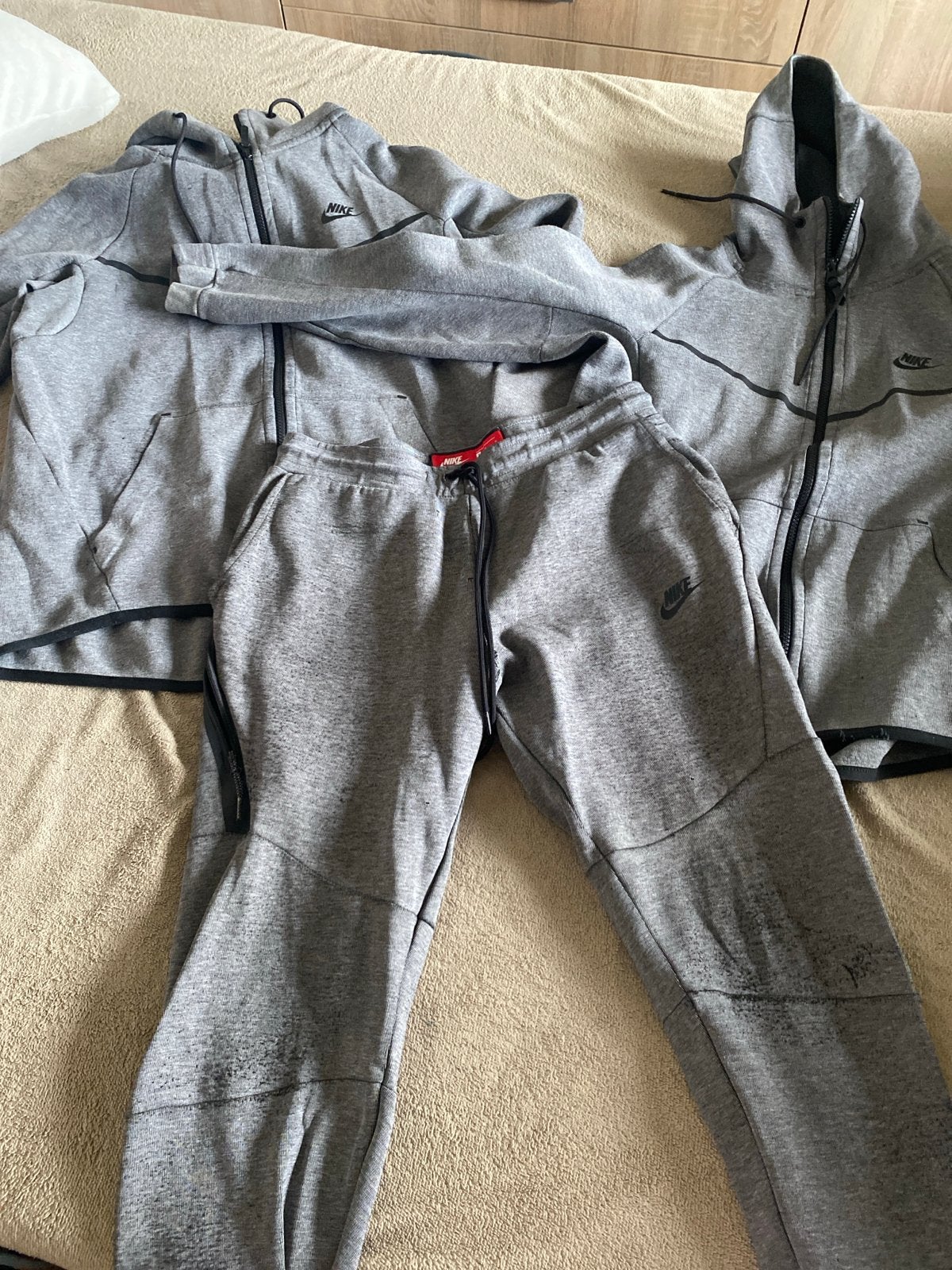 Nike Tech Fleece trainingspak - Maat M, Maat 48/50 (M), Ophalen of Verzenden, Grijs, Gedragen