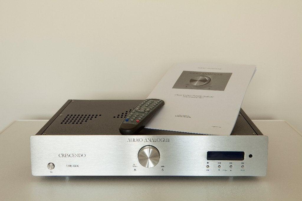 HIGH-END TUNER -AUDIO ANALOGUE CRESCENDO-TUNER/USBDAC ZILVER, Ophalen of Verzenden, Zo goed als nieuw