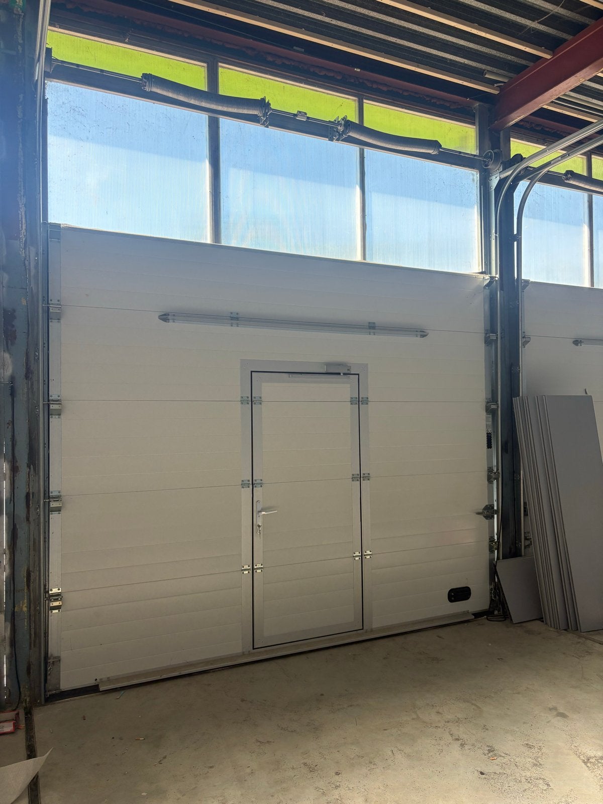 4x Roldeur met loopdeur - Antraciet/Wit - 360x300 cm, Kerkweg7, Garagedeur, Ophalen of Verzenden, Zo goed als nieuw