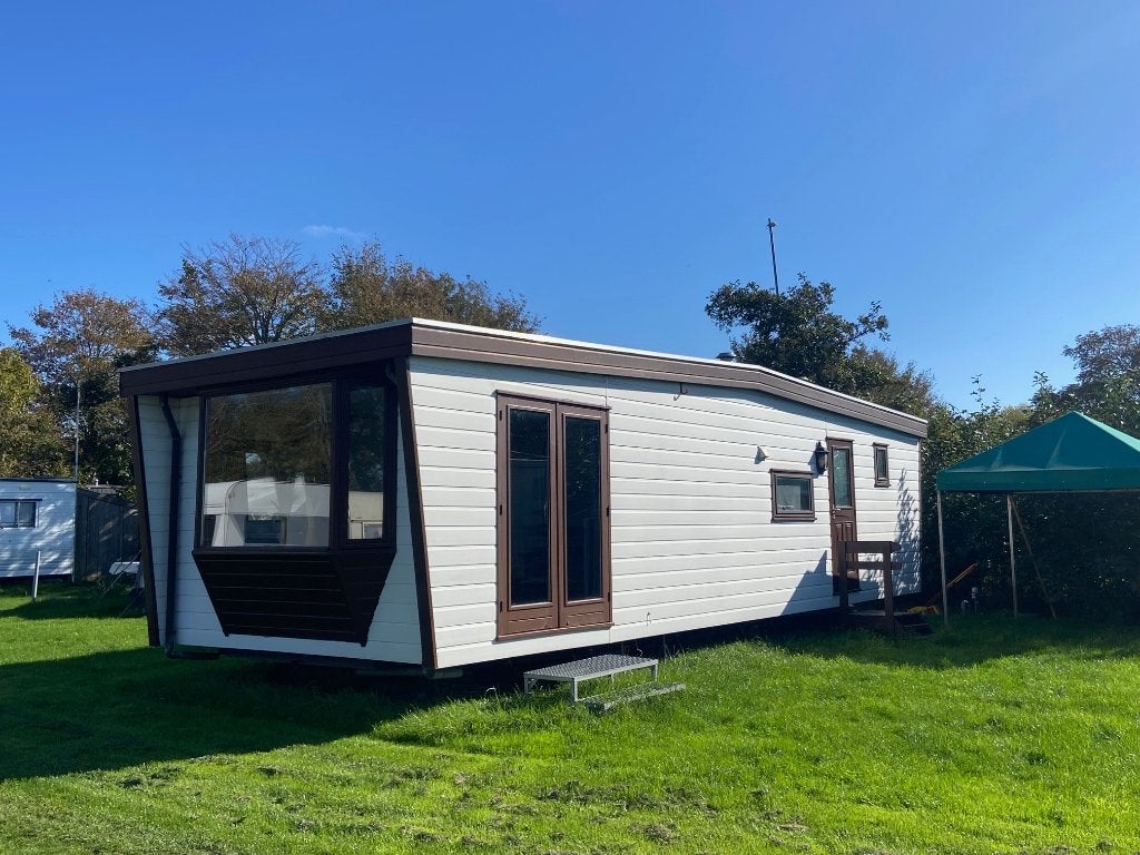 Kunststof Sari chalet dubbelglas  inclusief transport NL ♦️, Tot en met 4