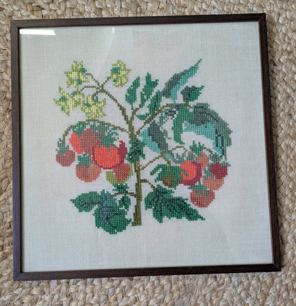 Vintage geborduurd schilderij tomatenplant, Minder dan 50 cm, Ophalen of Verzenden, Zo goed als nieuw, Schilderij