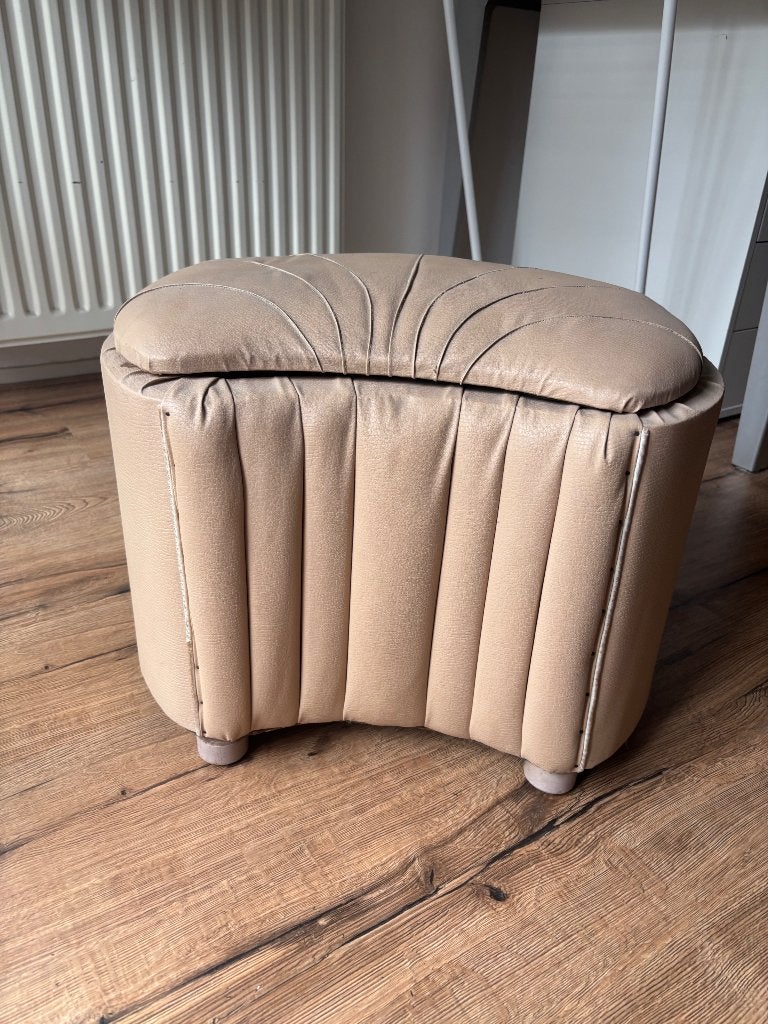 Oudroze skai leren schelp poef, Gebruikt, Vintage, Minder dan 50 cm, Overige vormen