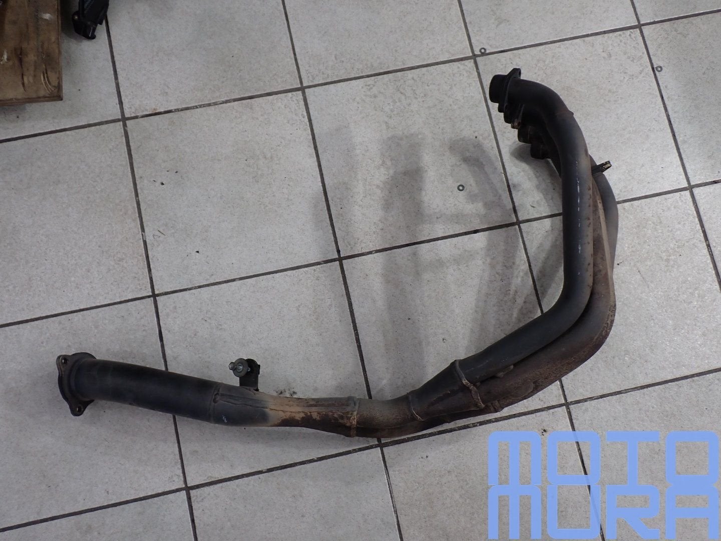 Originele uitlaat bocht voor de Suzuki GSXR 600 750 SRAD 199, Motoren, Onderdelen | Suzuki, Gebruikt, -, -, Ophalen of Verzenden