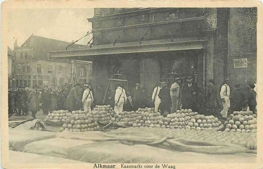 300-389-005 Alkmaar Kaasmarkt voor de Waag, Verzenden, Voor 1920, Noord-Holland