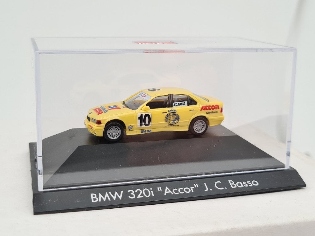 BMW 320i - J.C. Basso - Herpa HO 1/87, Hobby en Vrije tijd, Modelauto's | 1:87, Zo goed als nieuw, Auto, Herpa, Verzenden