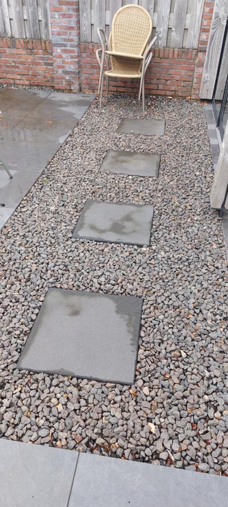 Gratis Ardenner Split (kiezelstenen) - ca. 5-6 m², Ophalen, Gebruikt, Split, Grijs