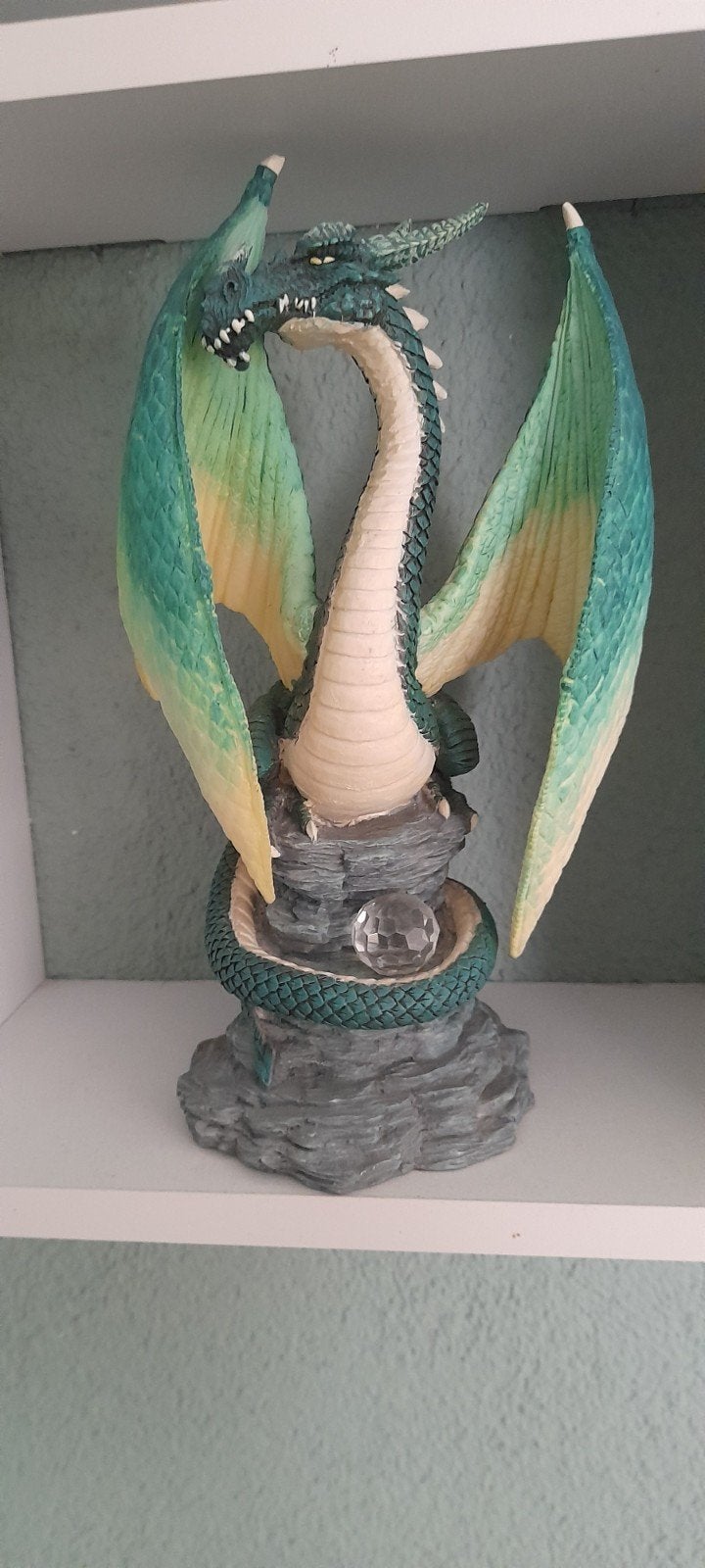 20cm Drakenbeeld - Groen/Geel Fantasy Decoratie, Antiek en Kunst, Overige onderwerpen, Ophalen of Verzenden, 20 - 50 cm, Beeld