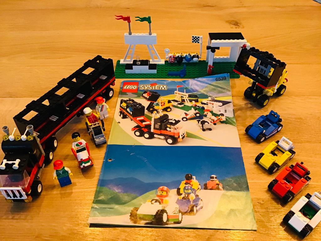 LEGO classic 6539, victory cup racers, compleet en IZGS, Lego, Ophalen of Verzenden, LEGOLAND, Complete set