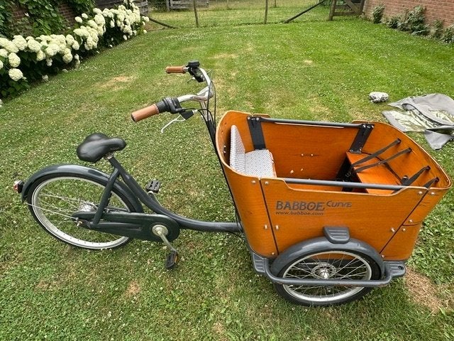 BABBOE Curve bakfiets, Fietsen en Brommers, Fietsen | Bakfietsen, 4 kinderen of meer, Gebruikt, Huif, Trommelrem