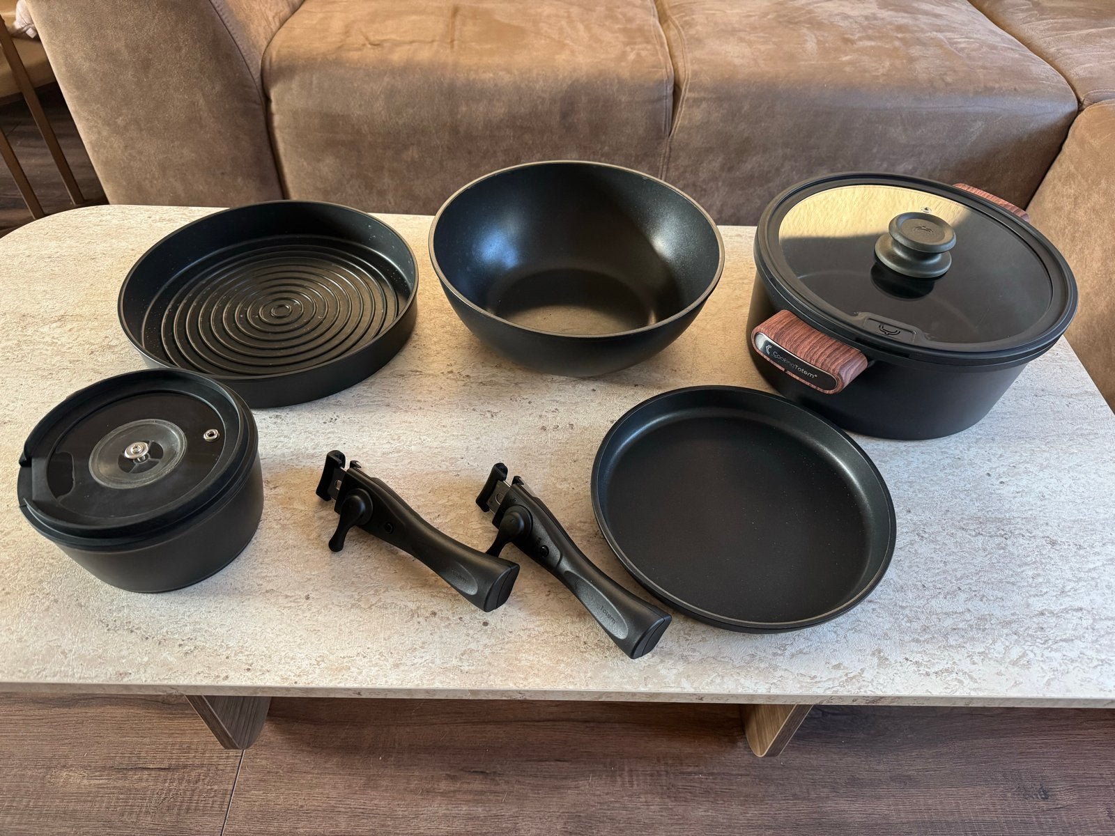 Cookingtotem Pannenset - Compleet en Stapelbaar, Overige materialen, Pannenset, Ophalen of Verzenden, Zo goed als nieuw