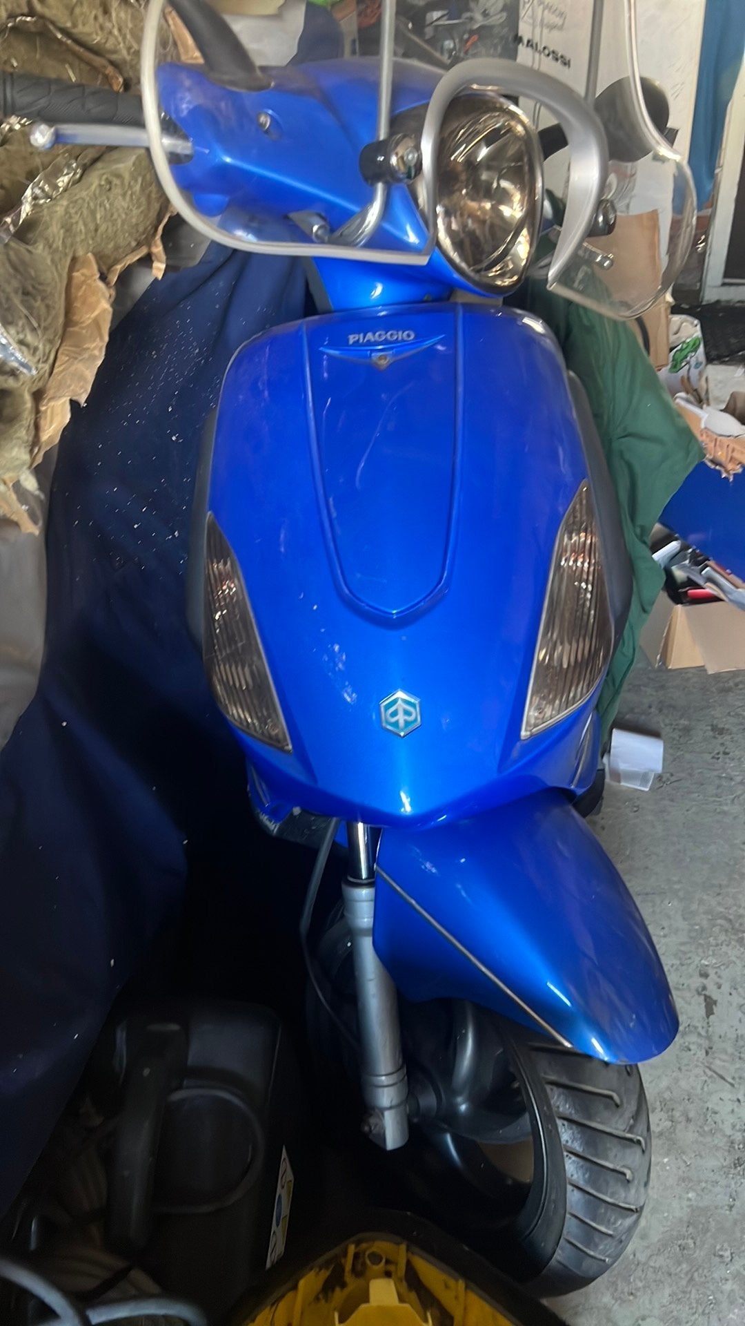 Piaggio fly, Ophalen, Zo goed als nieuw, Benzine, Piaggio