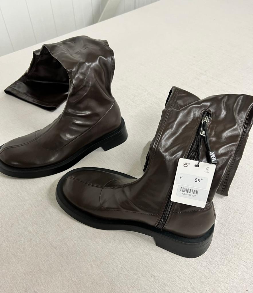 Zara Lange hoge lange laars laarzen NIEUW 37 bruin met rits, Hoge laarzen, Bruin, Nieuw, Ophalen of Verzenden