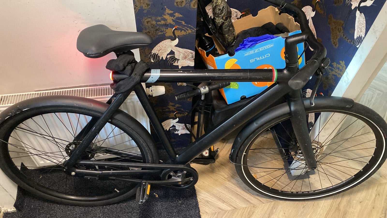 Vanmoof S3 Analogue (not-electric) incl.slot/lock, Ophalen, Minder dan 30 km per accu, Gebruikt, Vanmoof