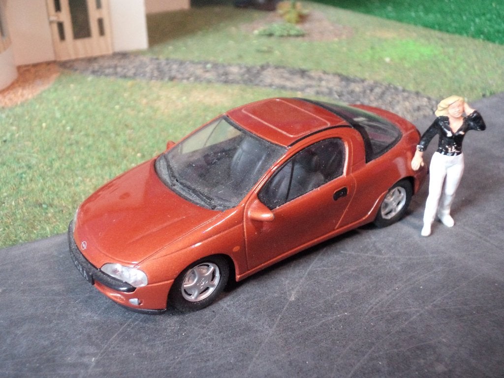 1/43 Opel Tigra - Schuco Metallic-Apache, Ophalen of Verzenden, Gebruikt, Auto, Schuco
