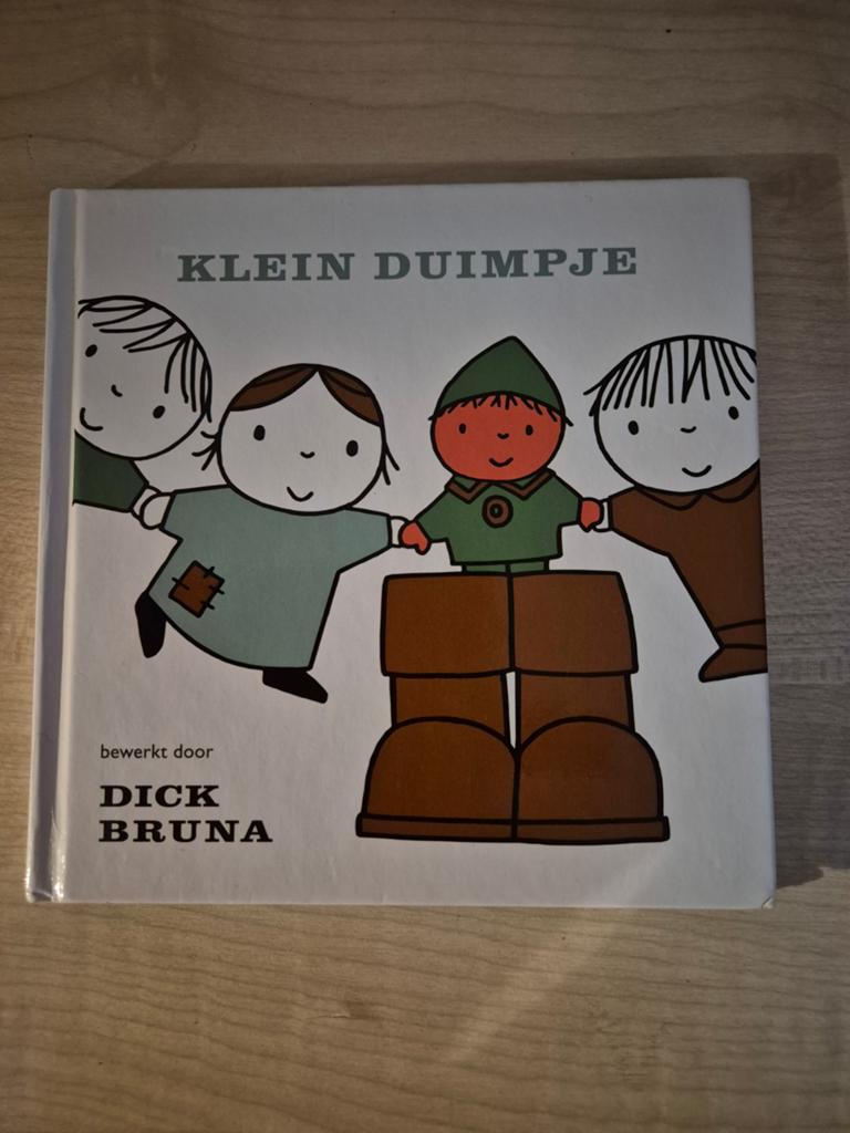 Dick Bruna - Klein Duimpje (sprookjesboek), Boeken, Ophalen of Verzenden, Fictie algemeen