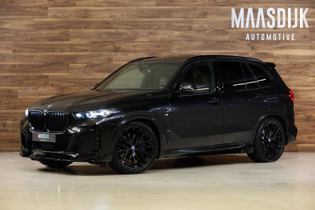BMW X5 xDrive50e M-Sport|Aero|Skylounge|Pano|HUD|H&K|360|, Automaat, Adaptive Cruise Control, Gebruikt, Zwart