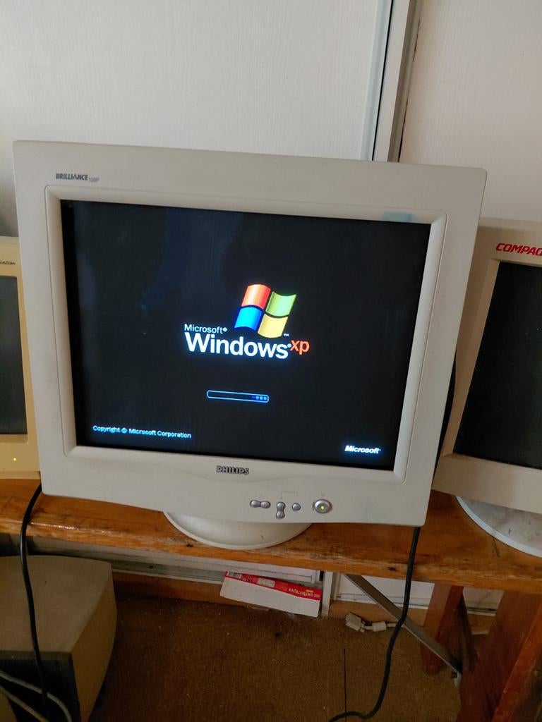 Philips Brilliance 109P4 CRT monitor 19 inch, Philips, Gebruikt, Overige typen, Ophalen