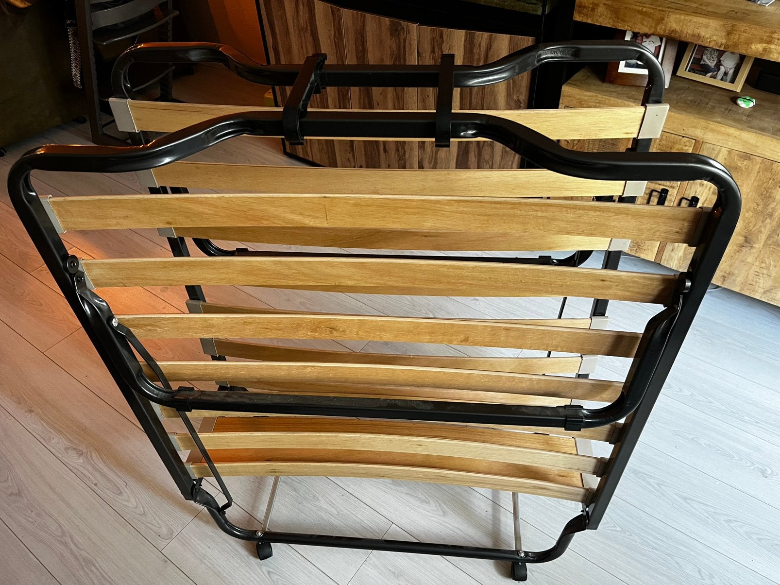 Opklapbaar bed, Ophalen, Zo goed als nieuw, Eenpersoons, 90 cm
