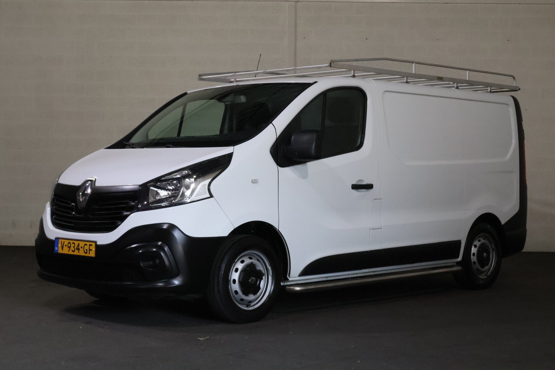 Renault Trafic 1.6 dCi Airco Inrichting Imperiaal Sidebars, Voorwielaandrijving, Gebruikt, Euro 6, Wit