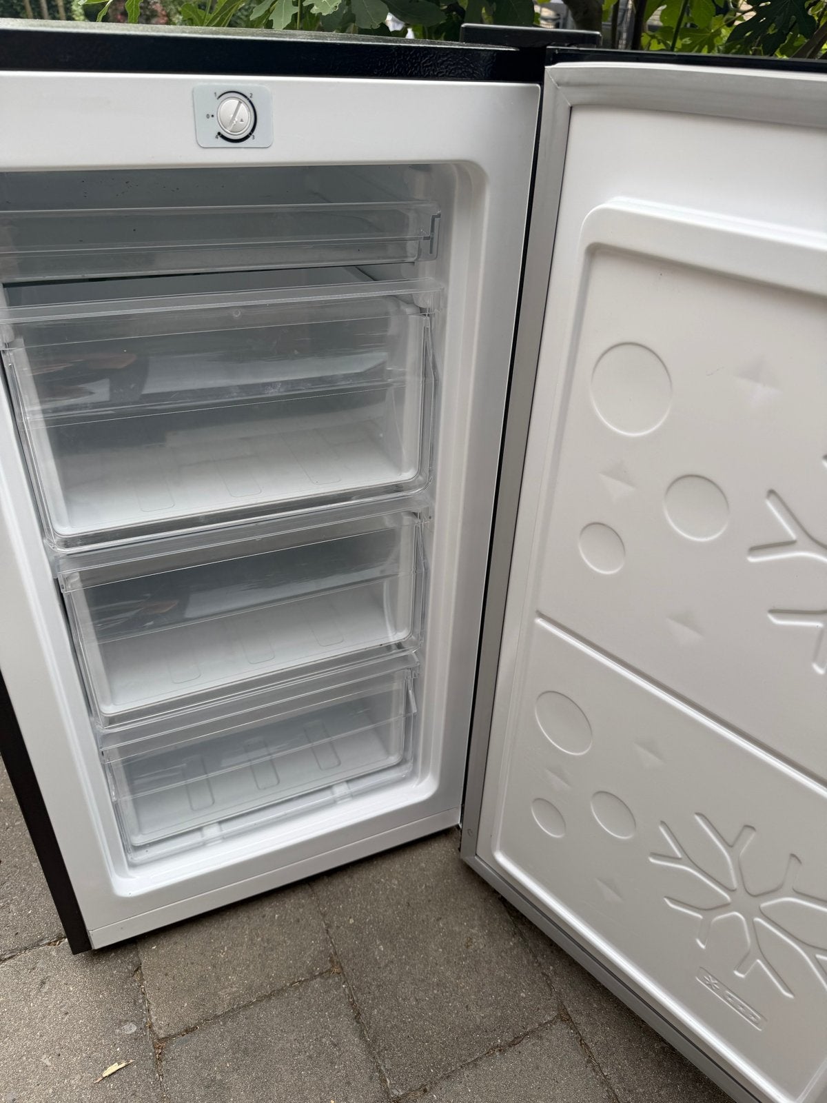 Klarstein Vriezer - Zwart, Zo goed als nieuw, Witgoed en Apparatuur, Vriezers en Diepvrieskisten, Minder dan 85 cm, Zo goed als nieuw