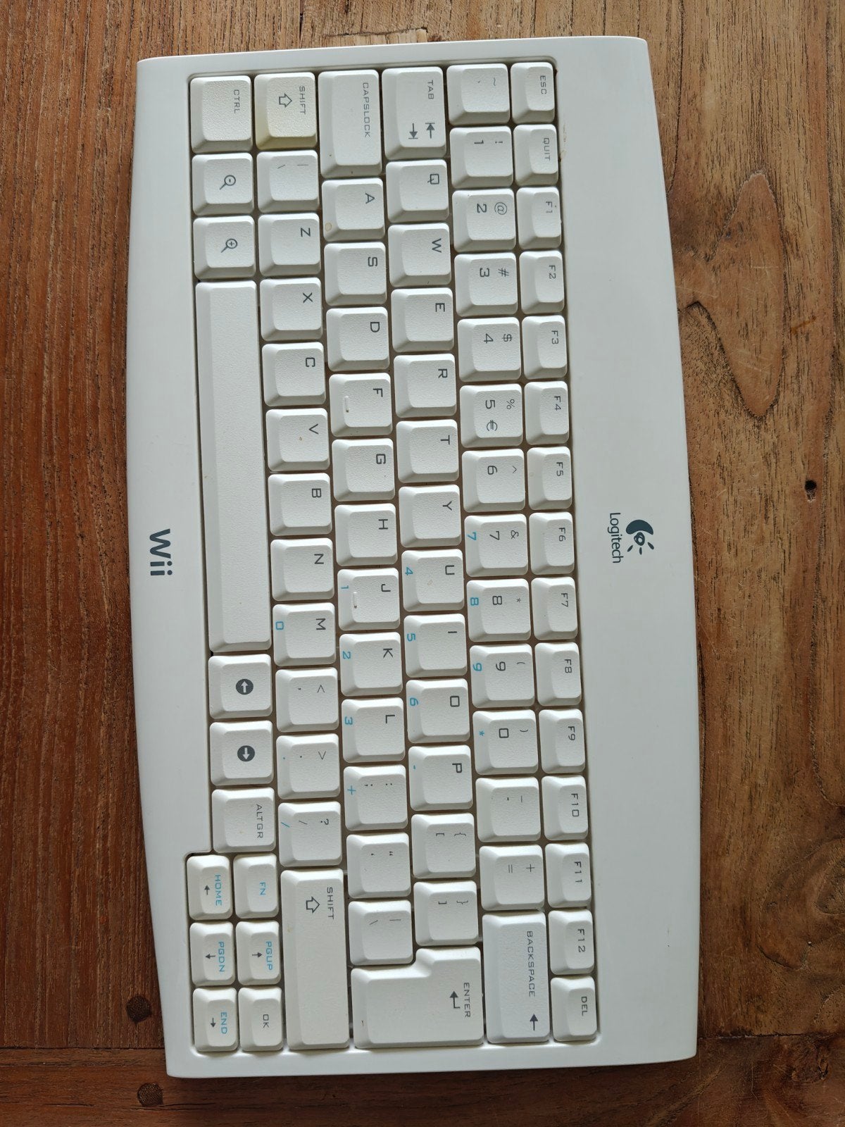 Logitech Wii draadloos toetsenbord - Qwerty, Gebruikt, Draadloze ontvanger, Logitech, Ophalen of Verzenden