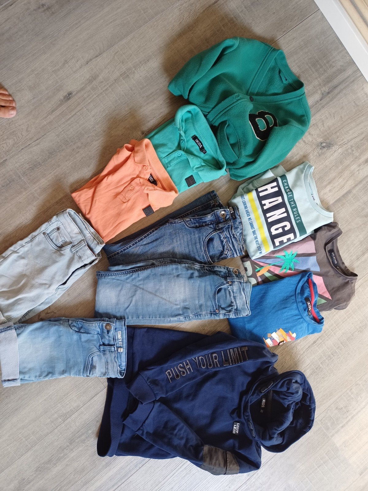 jongens kleding draagmaat 134, Kinderen en Baby's, Kinderkleding | Kinder-kledingpakketten, Ophalen, Gebruikt, Maat 134
