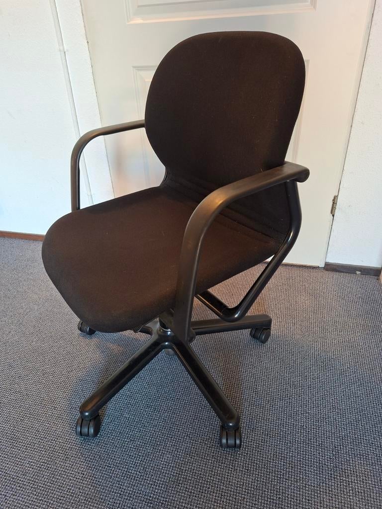 WILKHAHN 211/8 BUREAUSTOEL, Ophalen of Verzenden, Ergonomisch, Zo goed als nieuw, Zwart