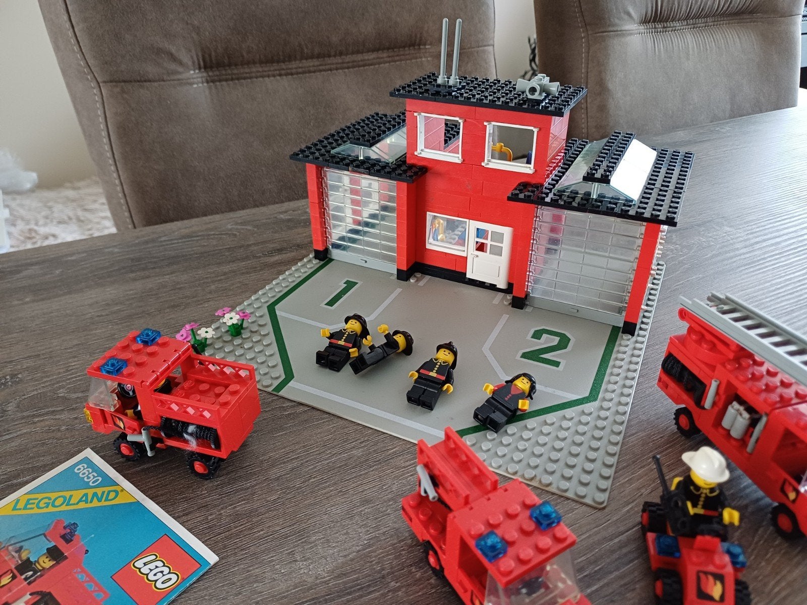 Lego brandweerkazerne, Kinderen en Baby's, Ophalen of Verzenden, Gebruikt, Lego