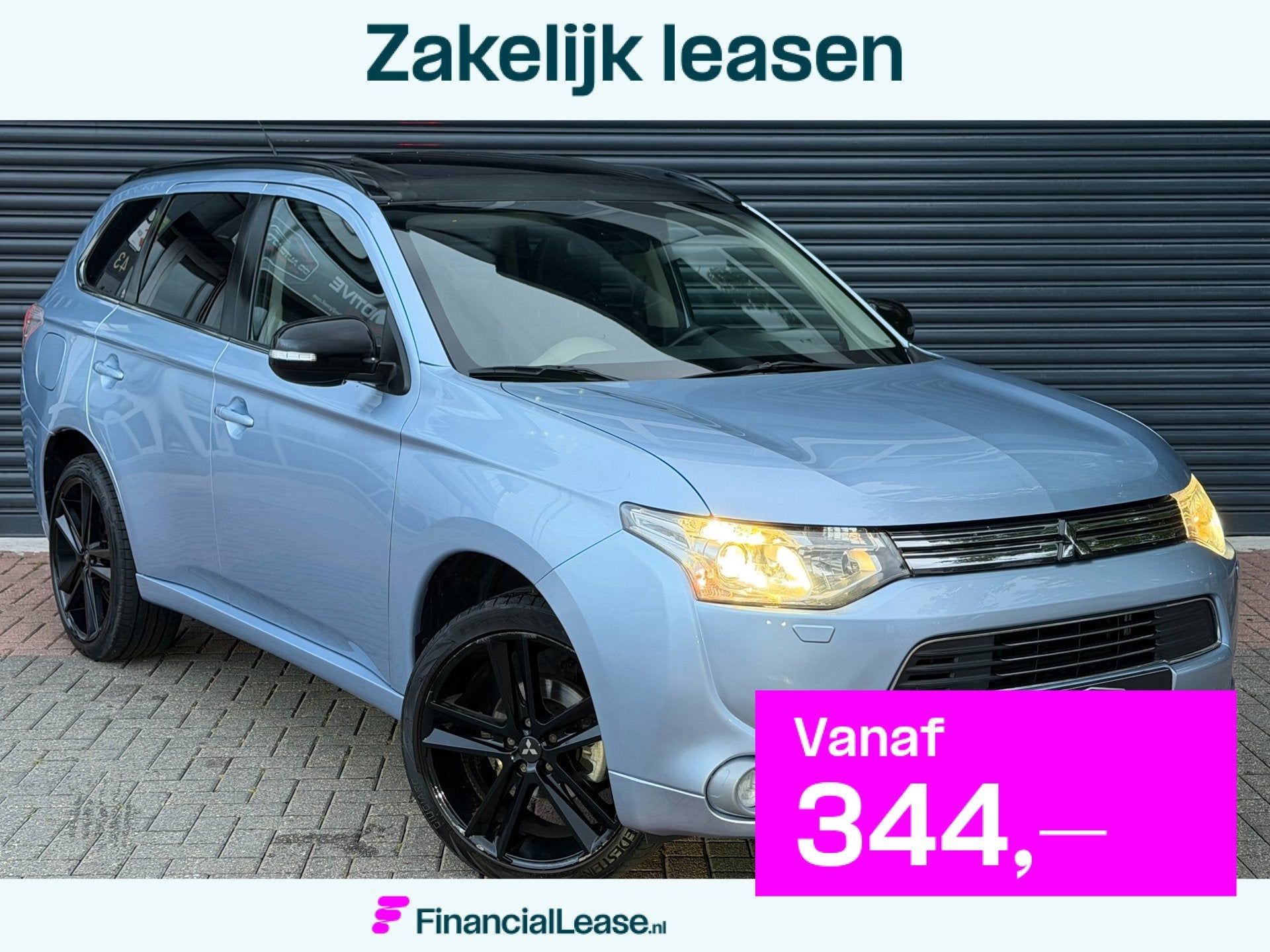 Mitsubishi Outlander 2.0 PHEV Instyle+ Schuifdak | Trekhaak, Zwart, 4 cilinders, Blauw, Vierwielaandrijving