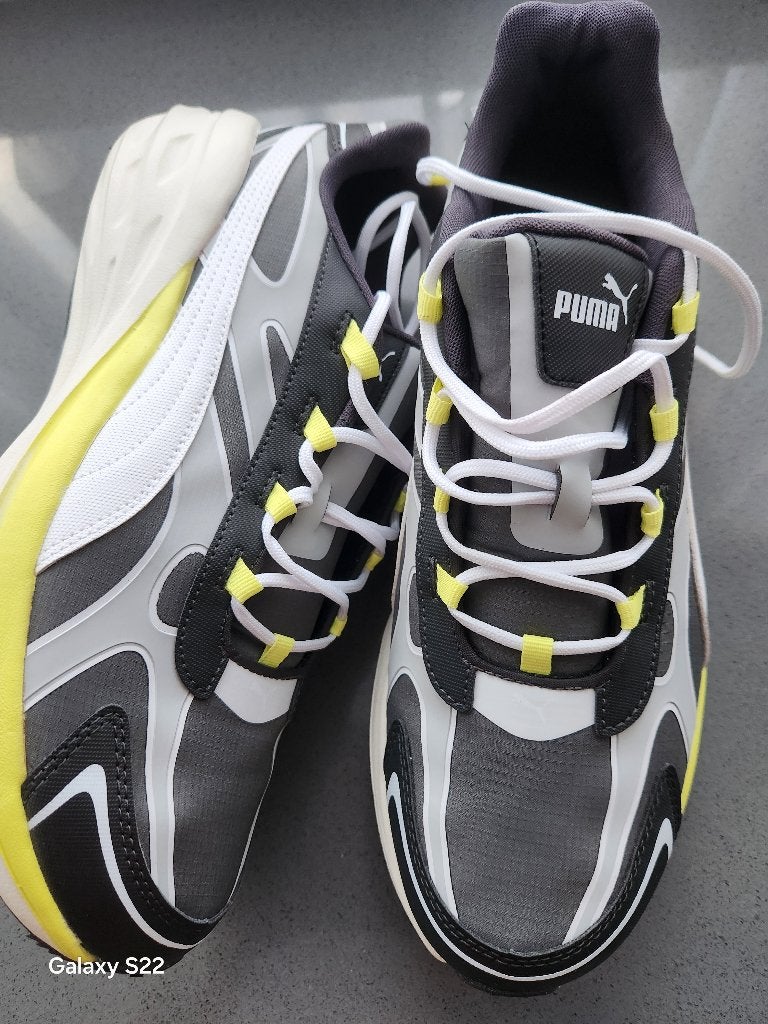 te koop gloednieuwe PUMA hardloopschoenen maat 45, Sport en Fitness, Loopsport en Atletiek, Overige merken, Hardloopschoenen, Nieuw