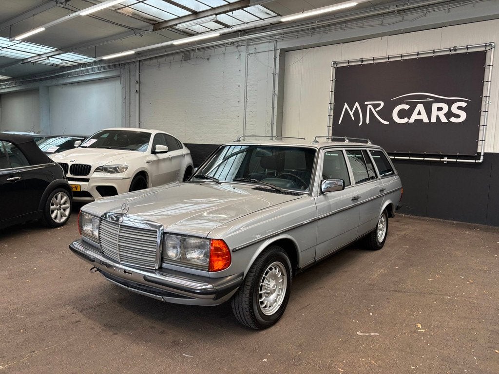 Mercedes-Benz 200-280 (W123) Combi 280 TE Automaat, Auto's, Automaat, Mercedes-Benz, Blauw, 2746 cc
